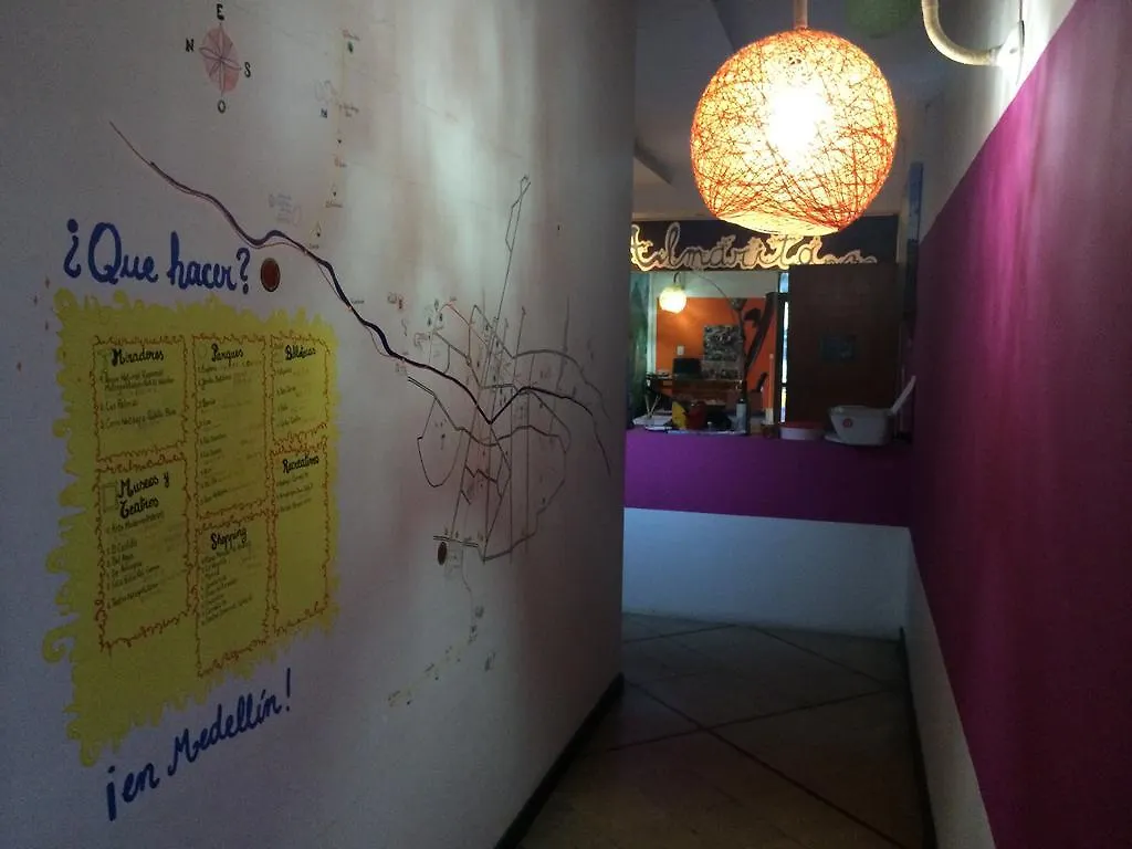 Almarita Guest House 麦德林